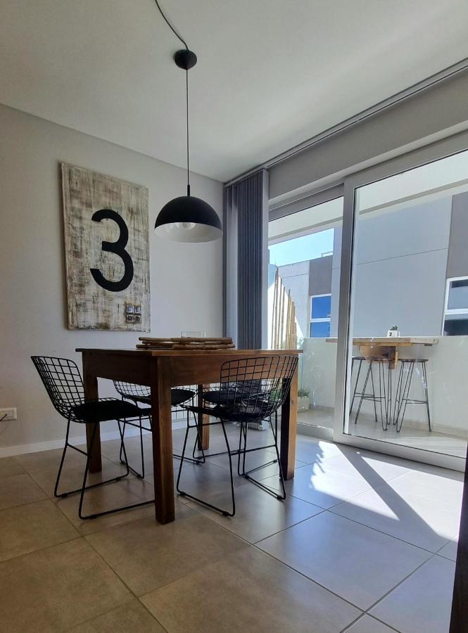 Apartamento Piso Tres. Depto De Categoria En Cofico. C/cochera