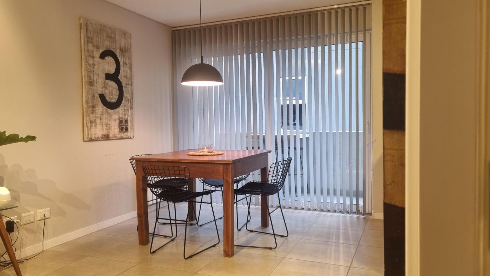 Apartamento Piso Tres. Depto De Categoria En Cofico. C/cochera